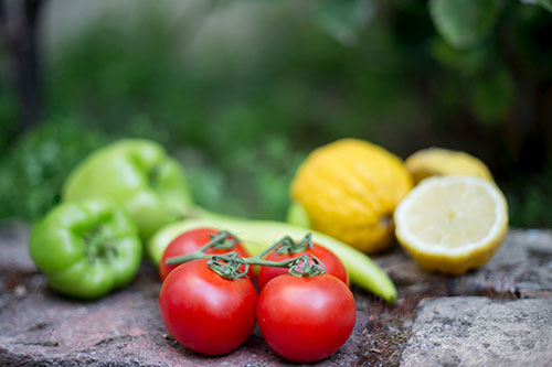 Как правильно хранить фрукты и овощи?
